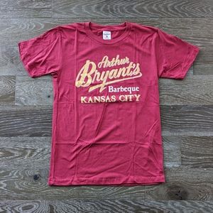 Charlie Hustle Arthur Bryant's Barbeque BBQ Kansas City Shirt Size Small